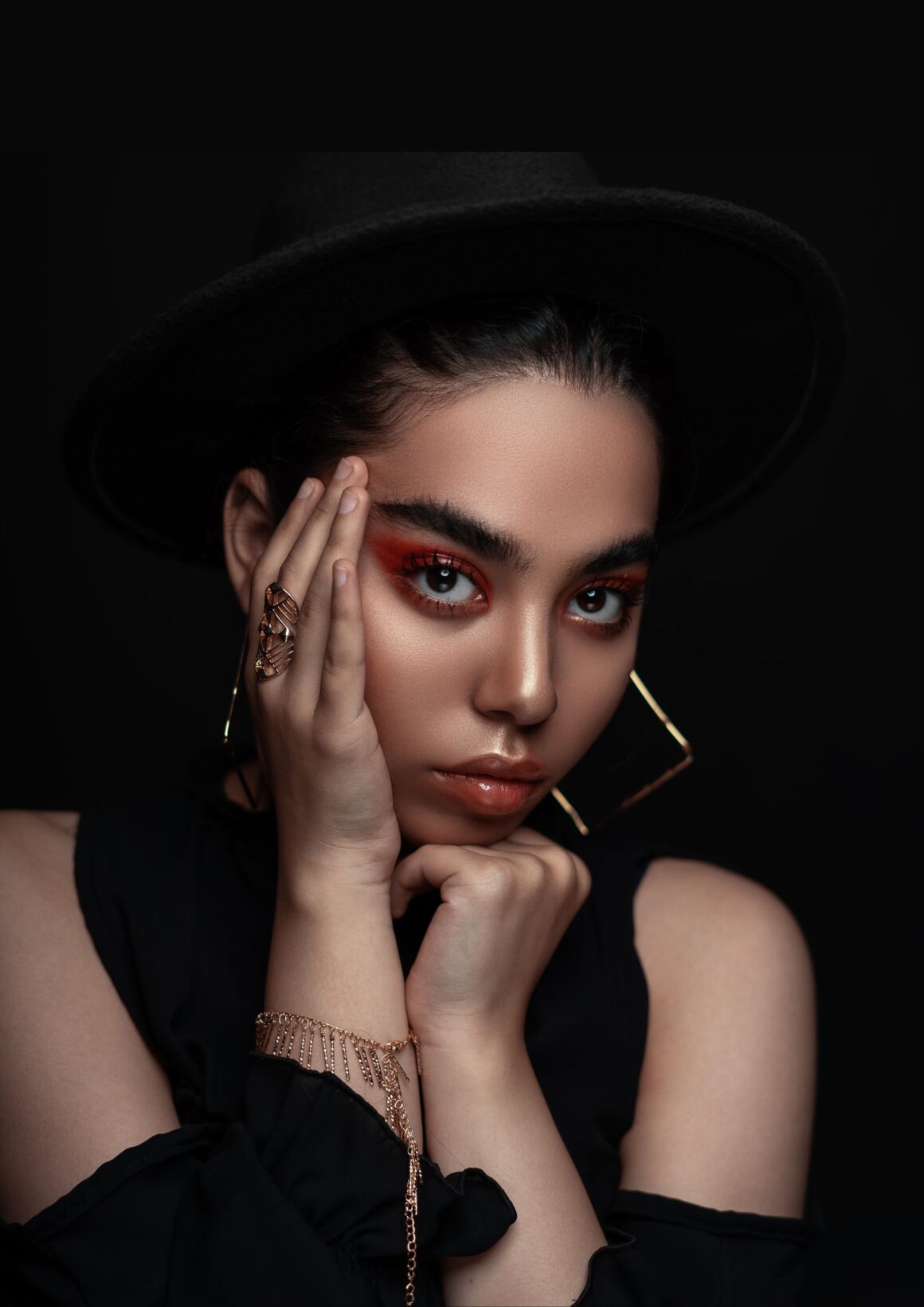 How to become a model types requirements tips