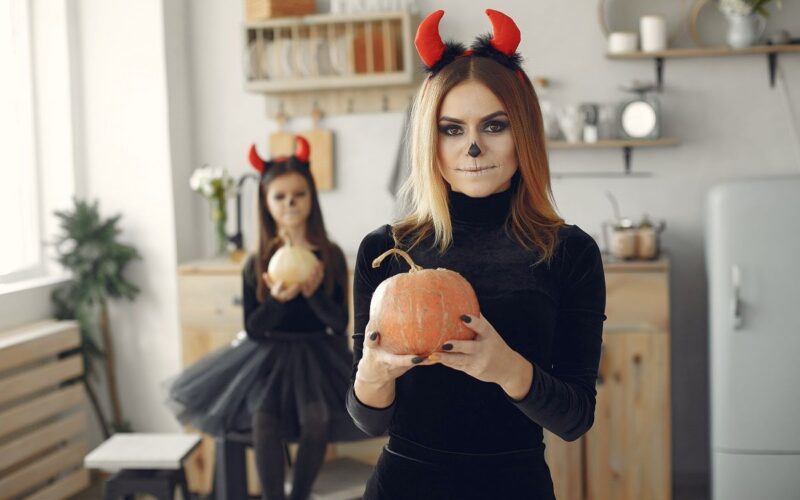 16 Sexy Halloween Costumes for Women